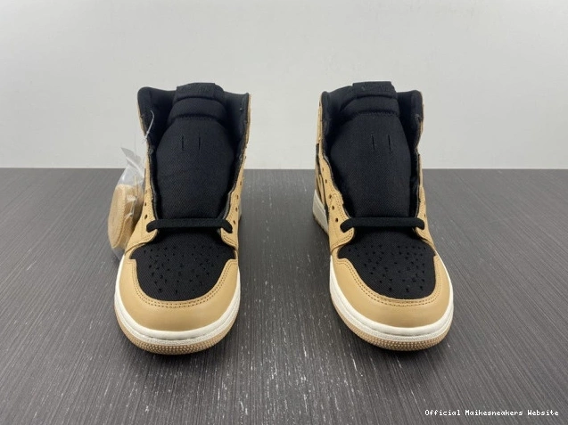 Official Maikesneakers Air High 1 Heirloom OG Jordan 555088-202 0815